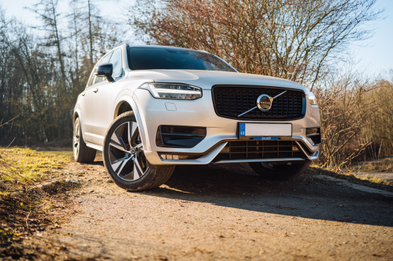 Volvo XC90 B5 AWD
