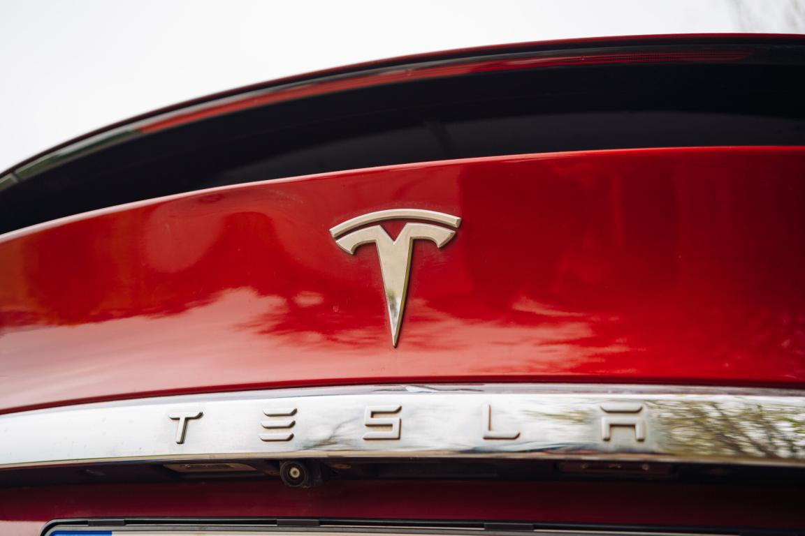 Tesla Model X, 2019