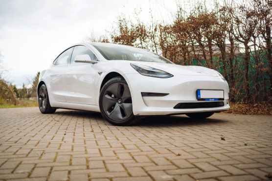 Tesla Model 3 Long Range 4WD 78kWh