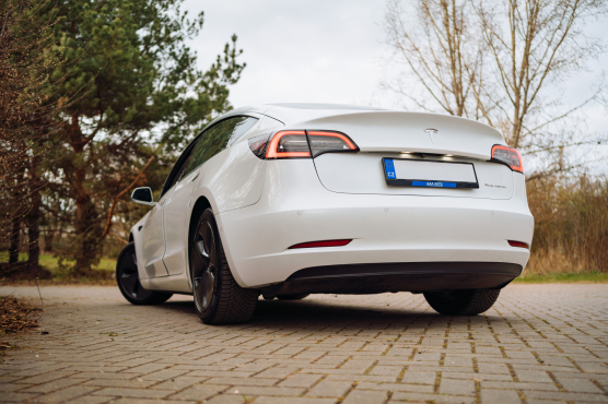 Tesla Model 3 Long Range 4WD 78kWh
