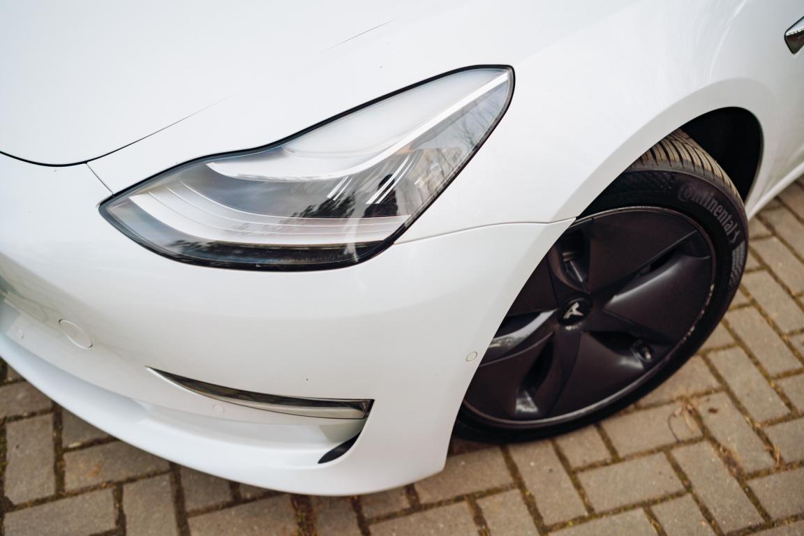 Tesla Model 3, 2020