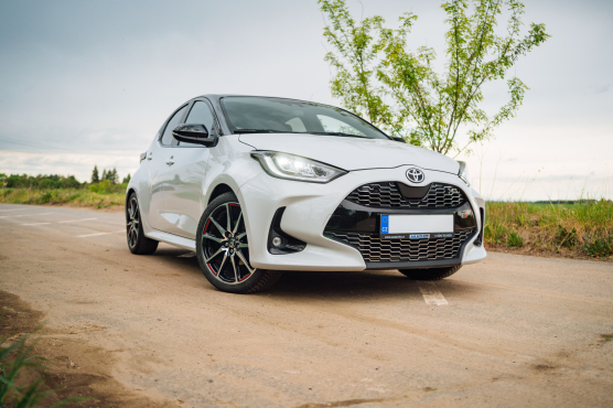 Toyota Yaris 1.5 VVT-i Hybrid