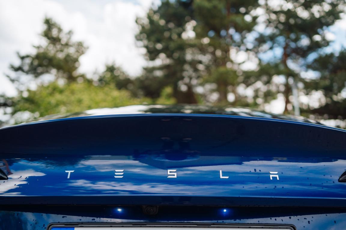 Tesla Model 3, 2023