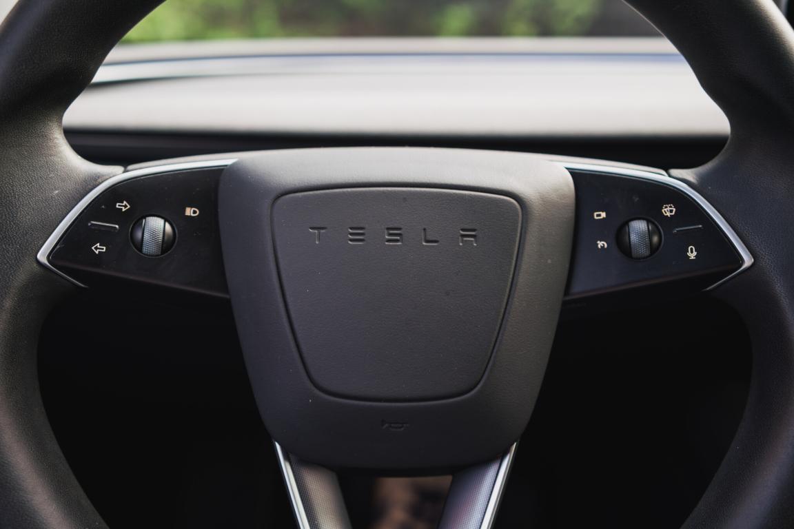 Tesla Model 3, 2023