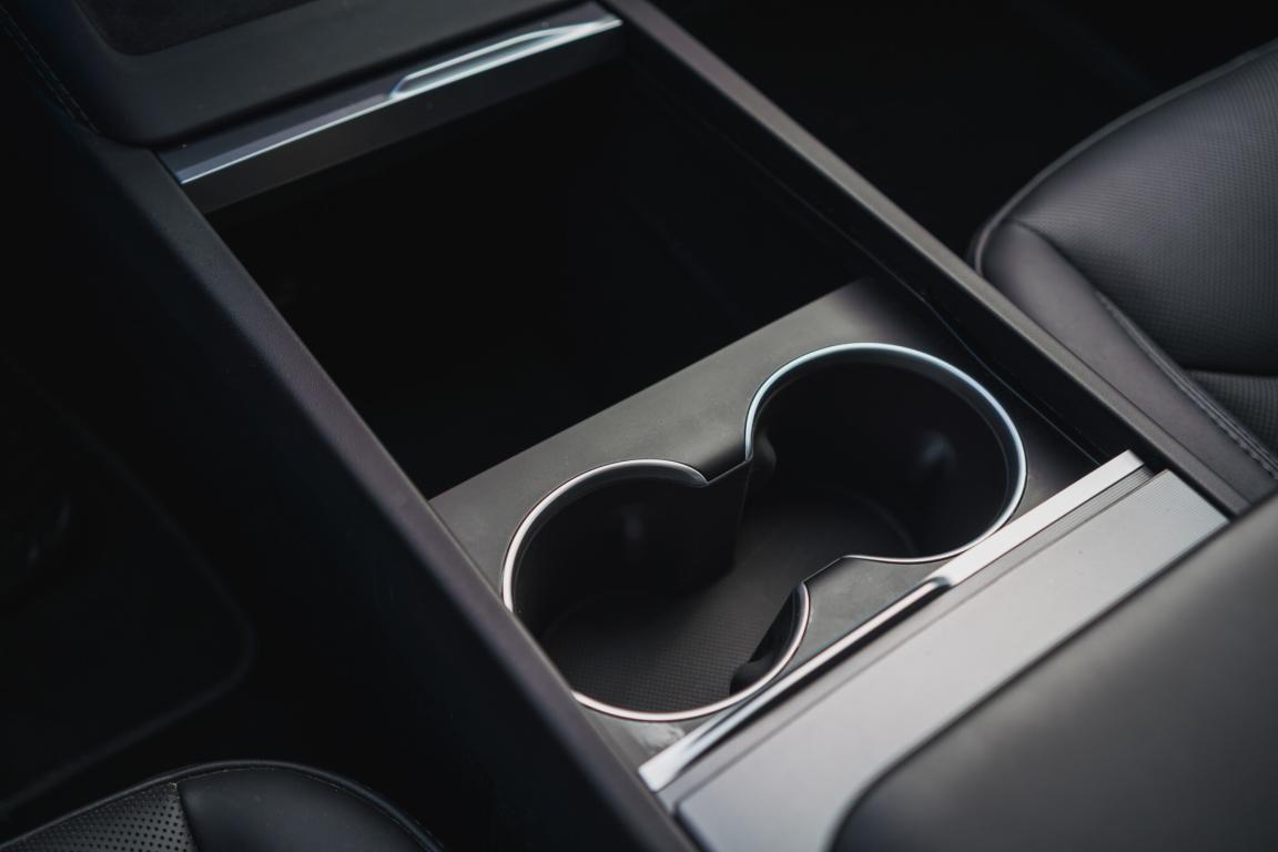 Tesla Model 3, 2023