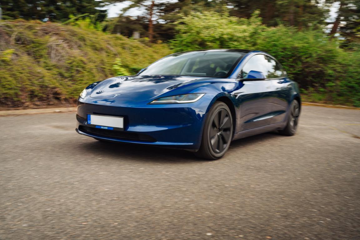 Tesla Model 3, 2023