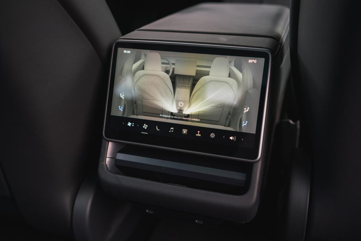 Tesla Model 3, 2023