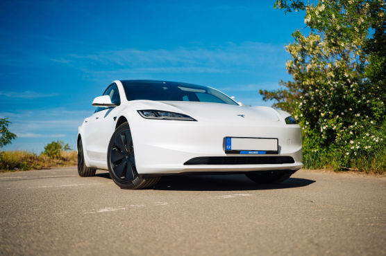 Tesla Model 3 Long Range 4WD 79kWh