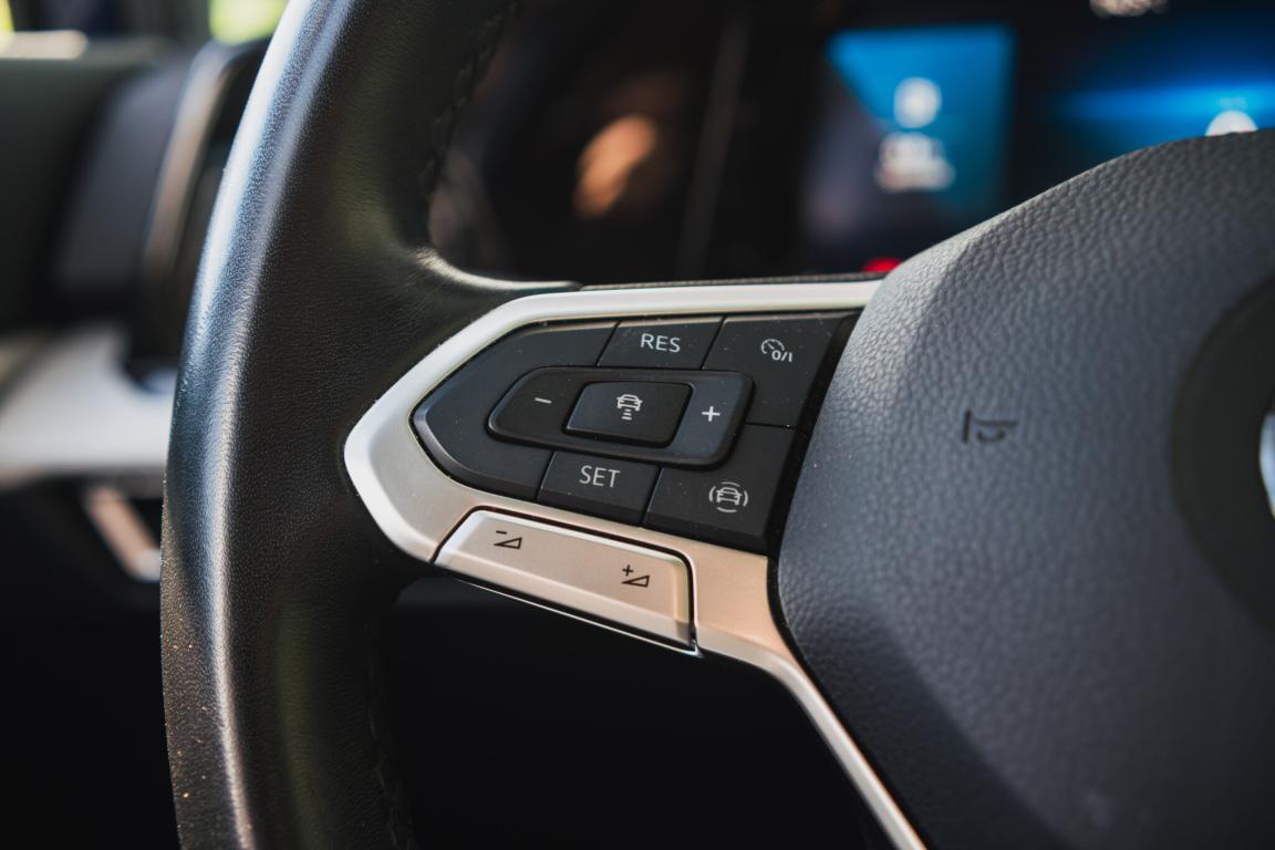Volkswagen Golf, 2023