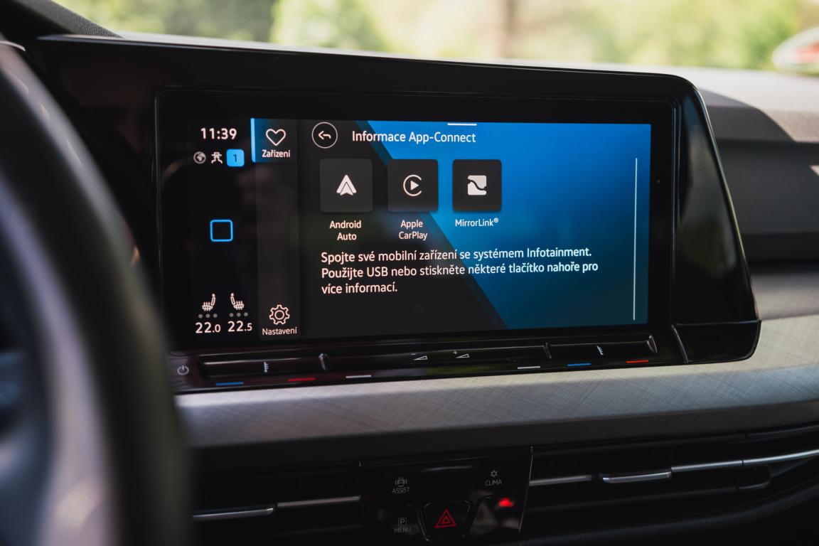 Volkswagen Golf, 2023