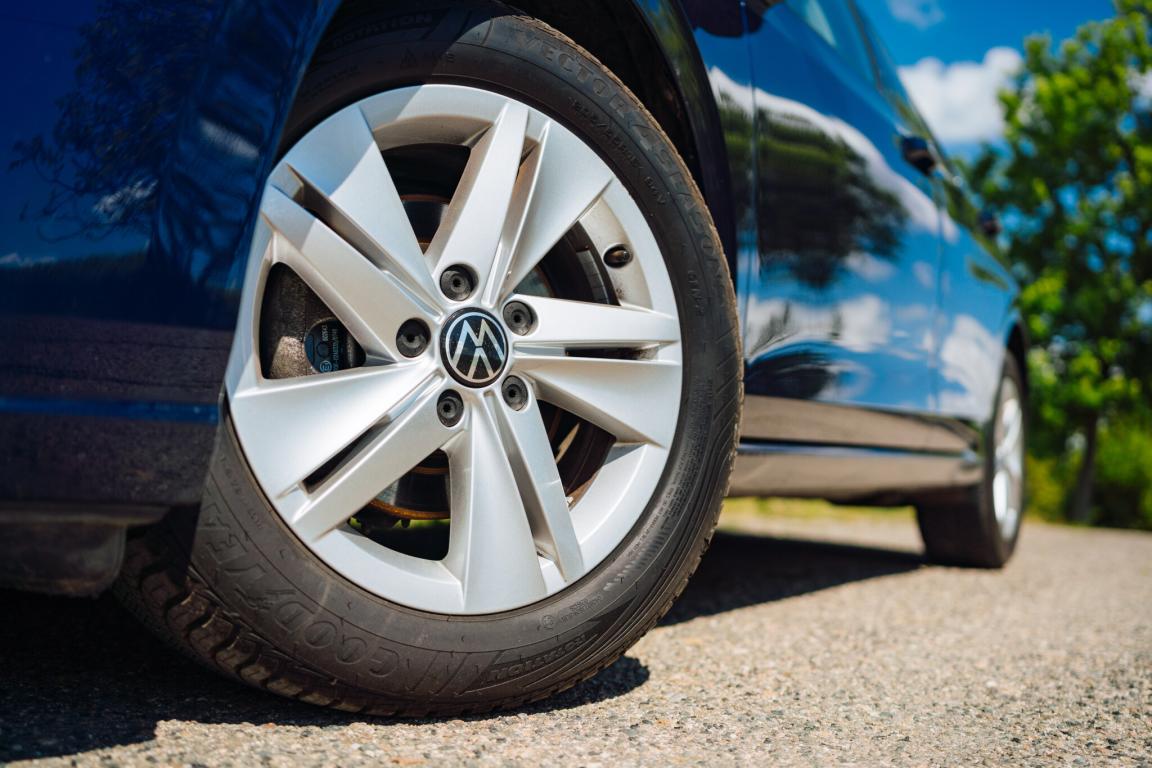Volkswagen Golf, 2023