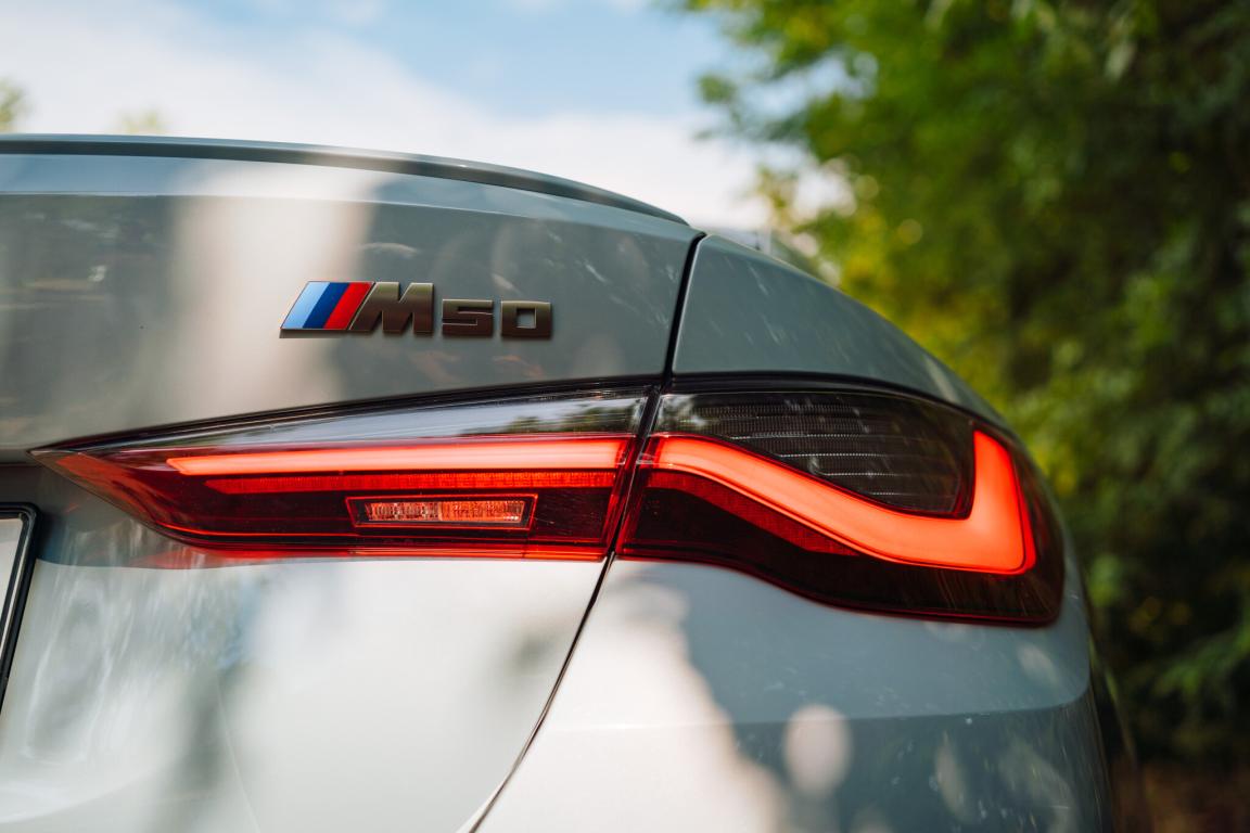 BMW i4, 2022