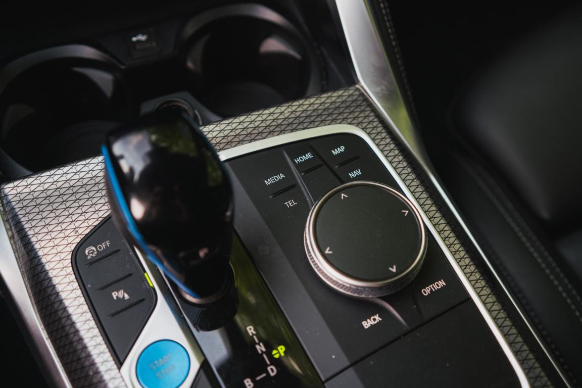 BMW i4, 2022