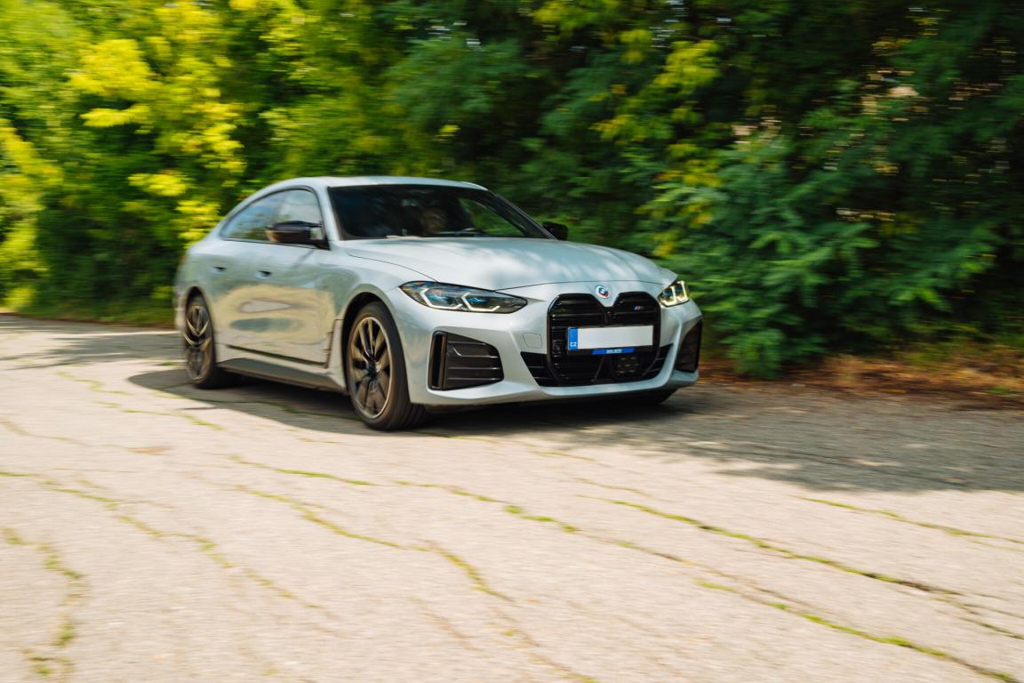BMW i4, 2022