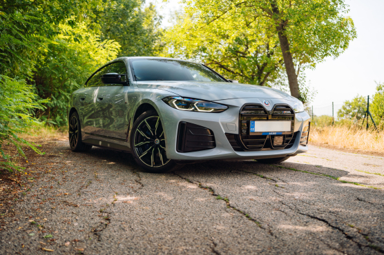 BMW i4 M50