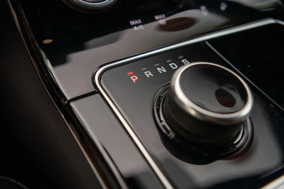 Land Rover Range Rover Velar, 2020