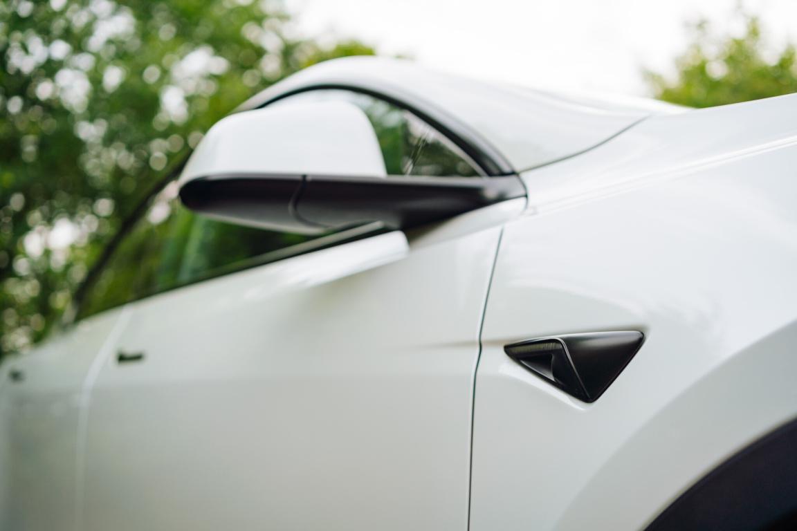 Tesla Model Y, 2022