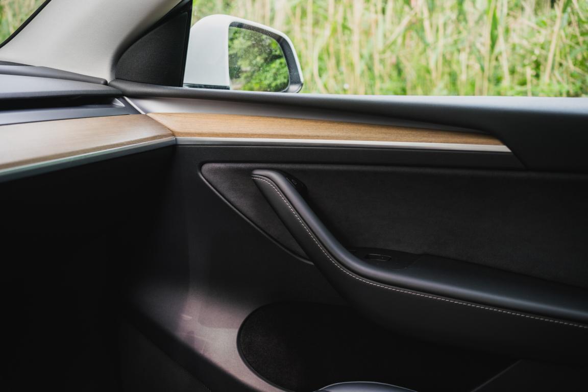 Tesla Model Y, 2022