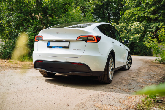 Tesla Model Y Long Range AWD 79kWh