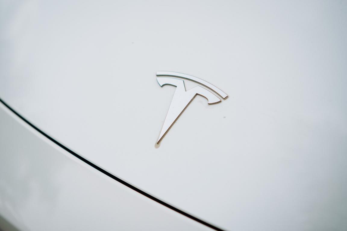 Tesla Model Y, 2022