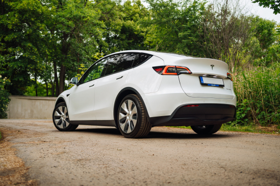 Tesla Model Y Long Range AWD 79kWh