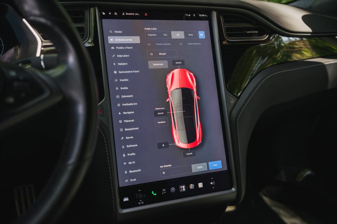 Tesla Model S, 2019