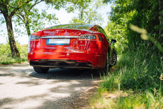 Tesla Model S P100D Ludicrous
