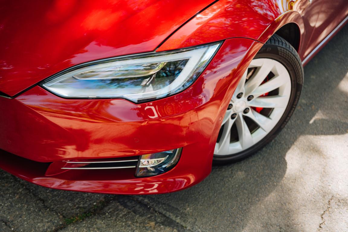 Tesla Model S, 2019
