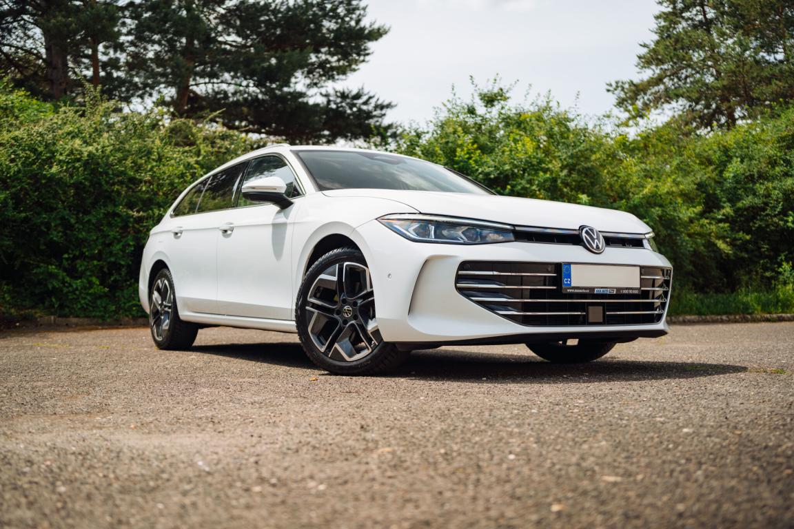 Volkswagen Passat, 2025