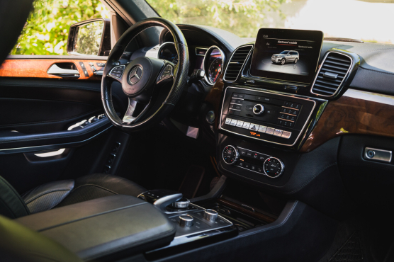 Mercedes-Benz GLS 500 4MATIC