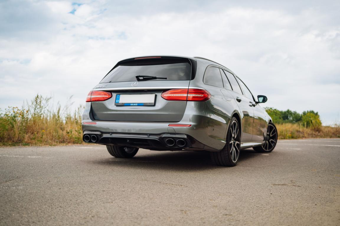 Mercedes-Benz E, 2018