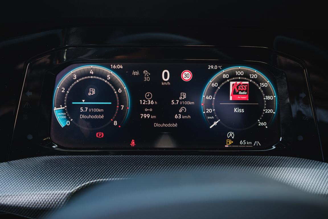 Volkswagen Golf, 2025