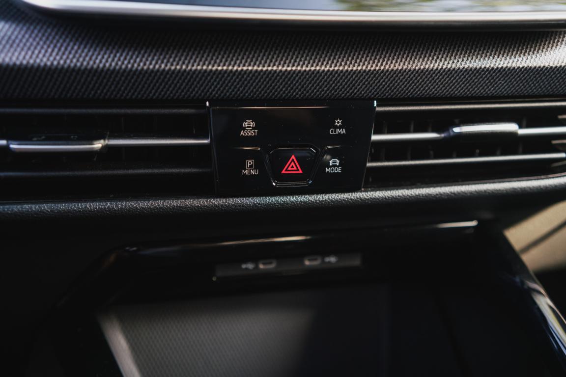 Volkswagen Golf, 2025