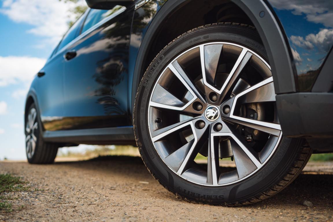 Škoda Octavia Scout, 2021